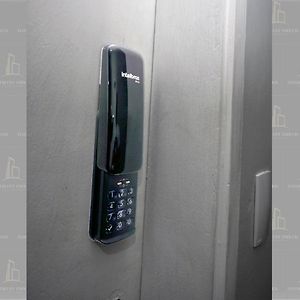 Prático e confortável apto com 2 quartos totalmente equipado e perto de tudo